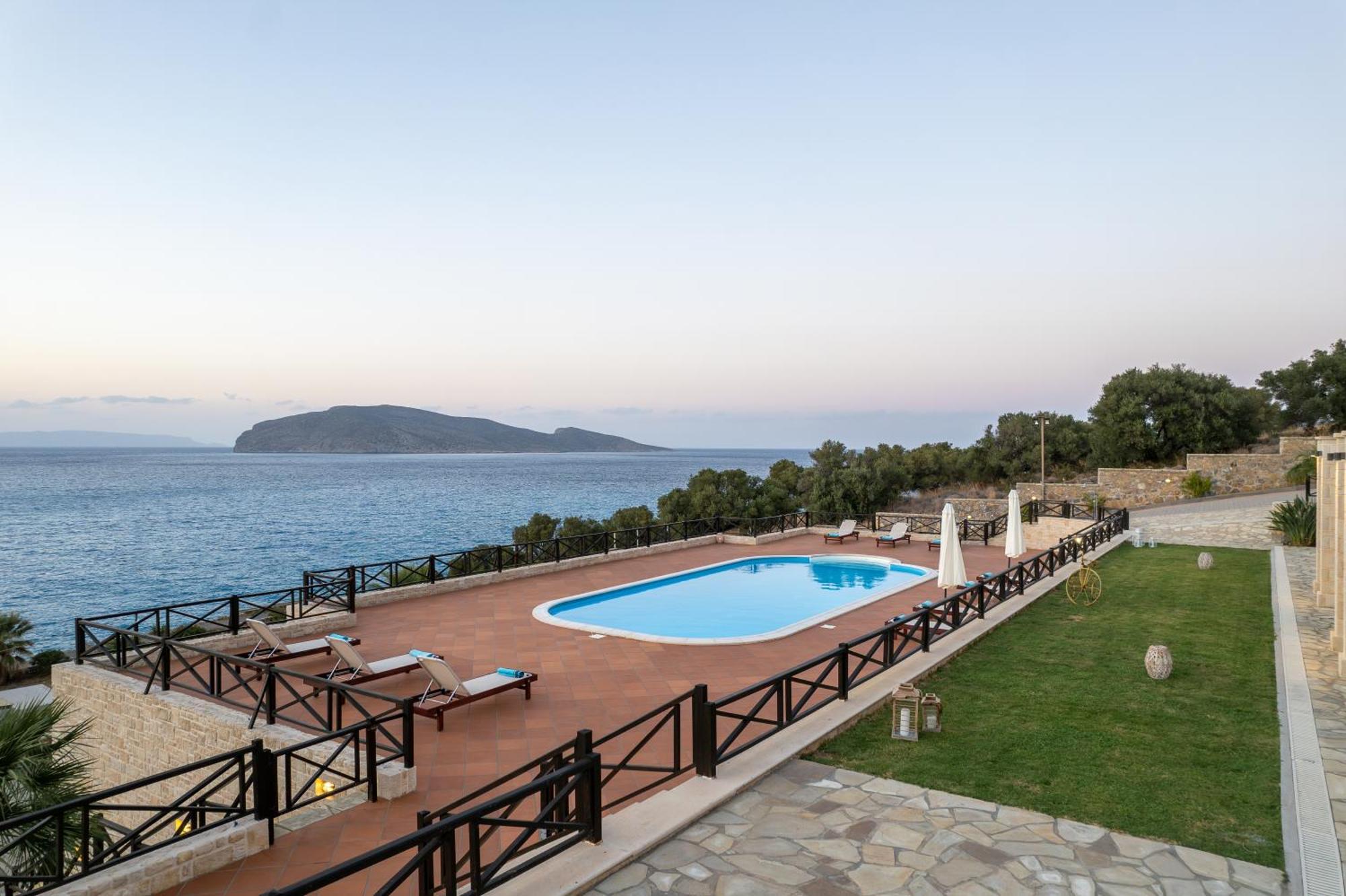 Tholos Boutique Houses Kavúszi Kültér fotó